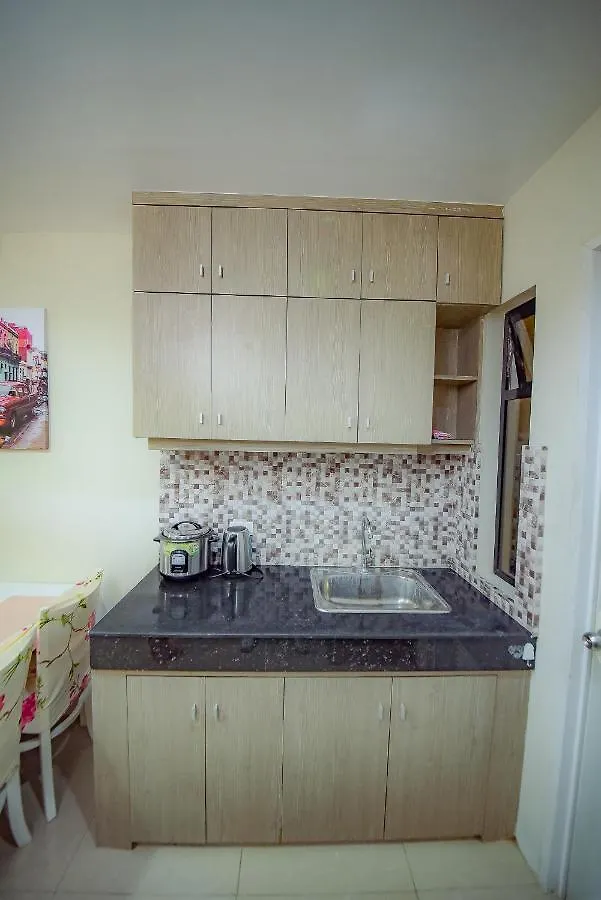Mailz Haven #5 New Homey Apartment 750M Near Sm Davao City